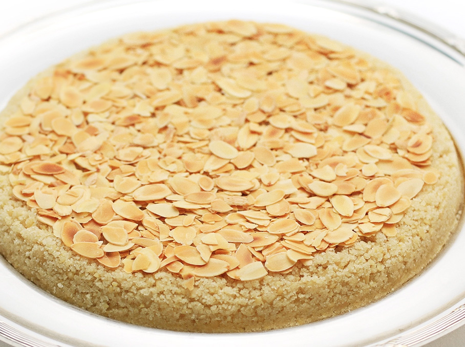 Louloua Almond bil Ashta