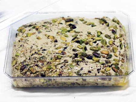 Halawe with Pistachio