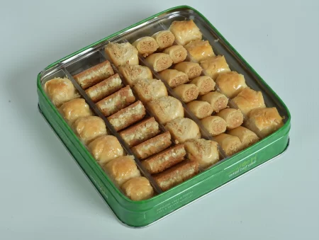 Mix Baklawa (Asabaa + Kol w Shkor + Baklawa Pieces with Pistachio )